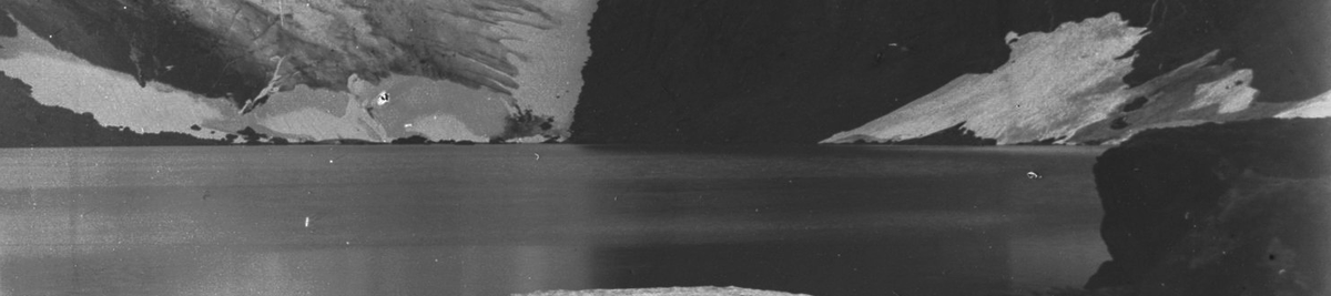 Black and White Public domain image of glacier